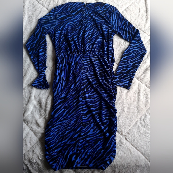 Michael Kors dress. Size M - Picture 6 of 7